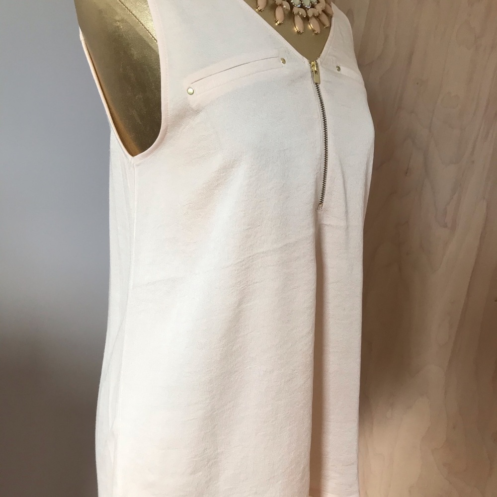 Express Zipper Tank - Picture 3 of 5